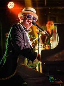 Eltonology - Elton John Tribute Band 18