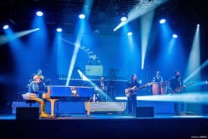 Eltonology - Elton John Tribute Band 7